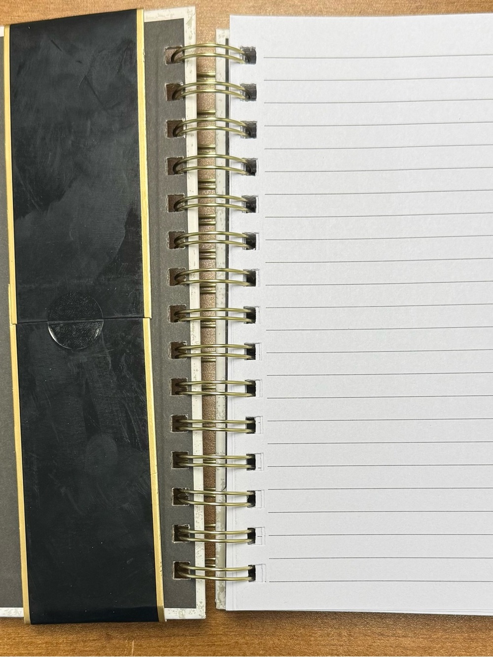 Ed Hardy White Floral A5 Spiral Notebook with Gold Pen - Picture 3 of 3